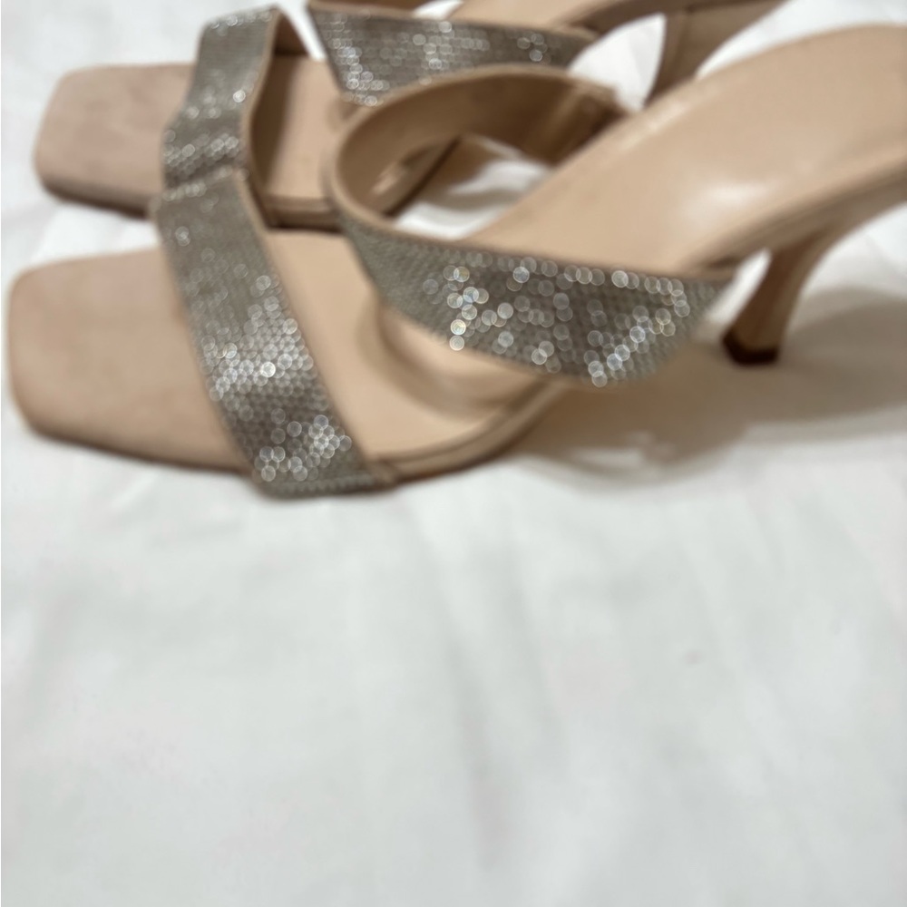 Chic Beige Heeled Sandals with Sparkling Straps
